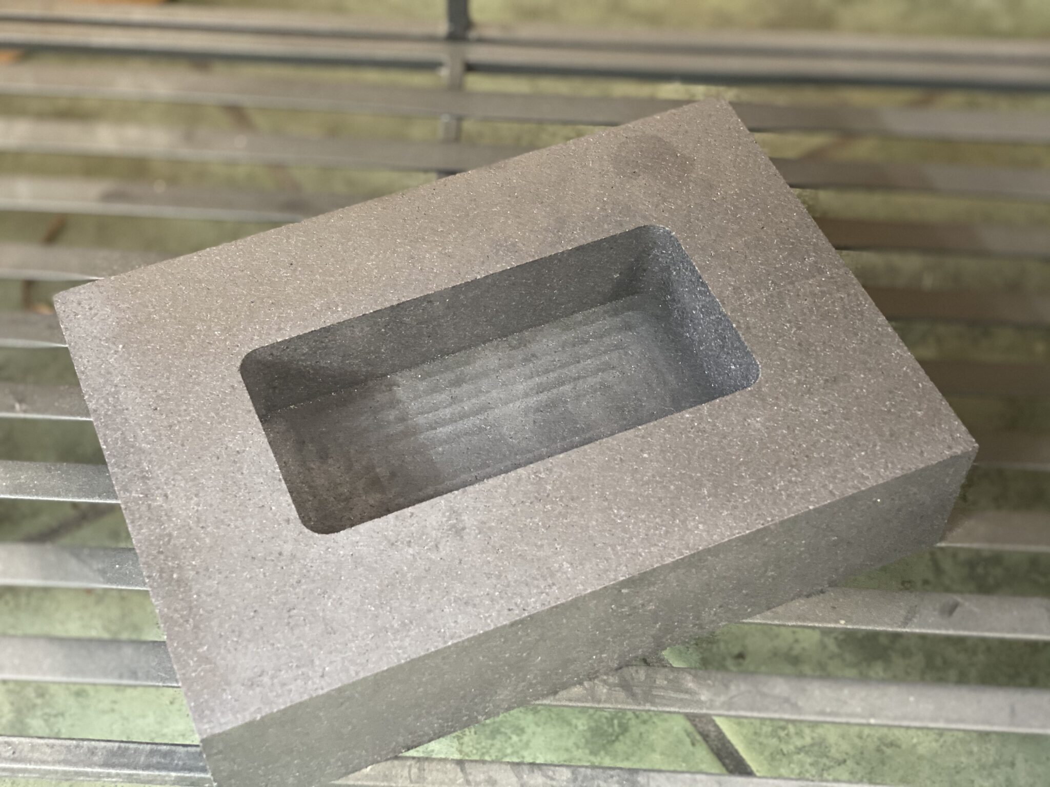 Ingot Mold graphite 50 oz Gold Action Mining Services Inc. Action